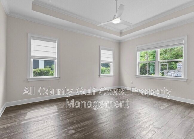 Building Photo - 13013 Steinhatchee Loop