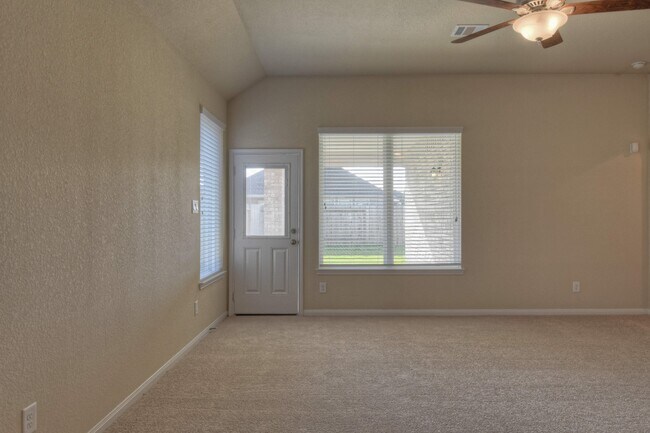 Building Photo - 21644 Lexor Dr