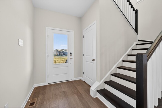 Building Photo - 462 Herringbone Wy