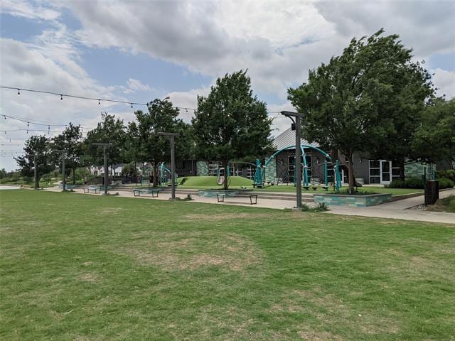 Building Photo - 209 Meadows Dr