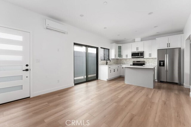 Building Photo - 19952 Archwood St