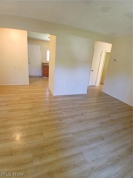 Building Photo - 3025 1/2 Northgate Avenue Unit 1/2