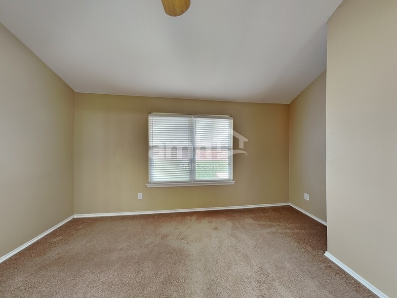 Building Photo - 2729 Lone Ranger Trl