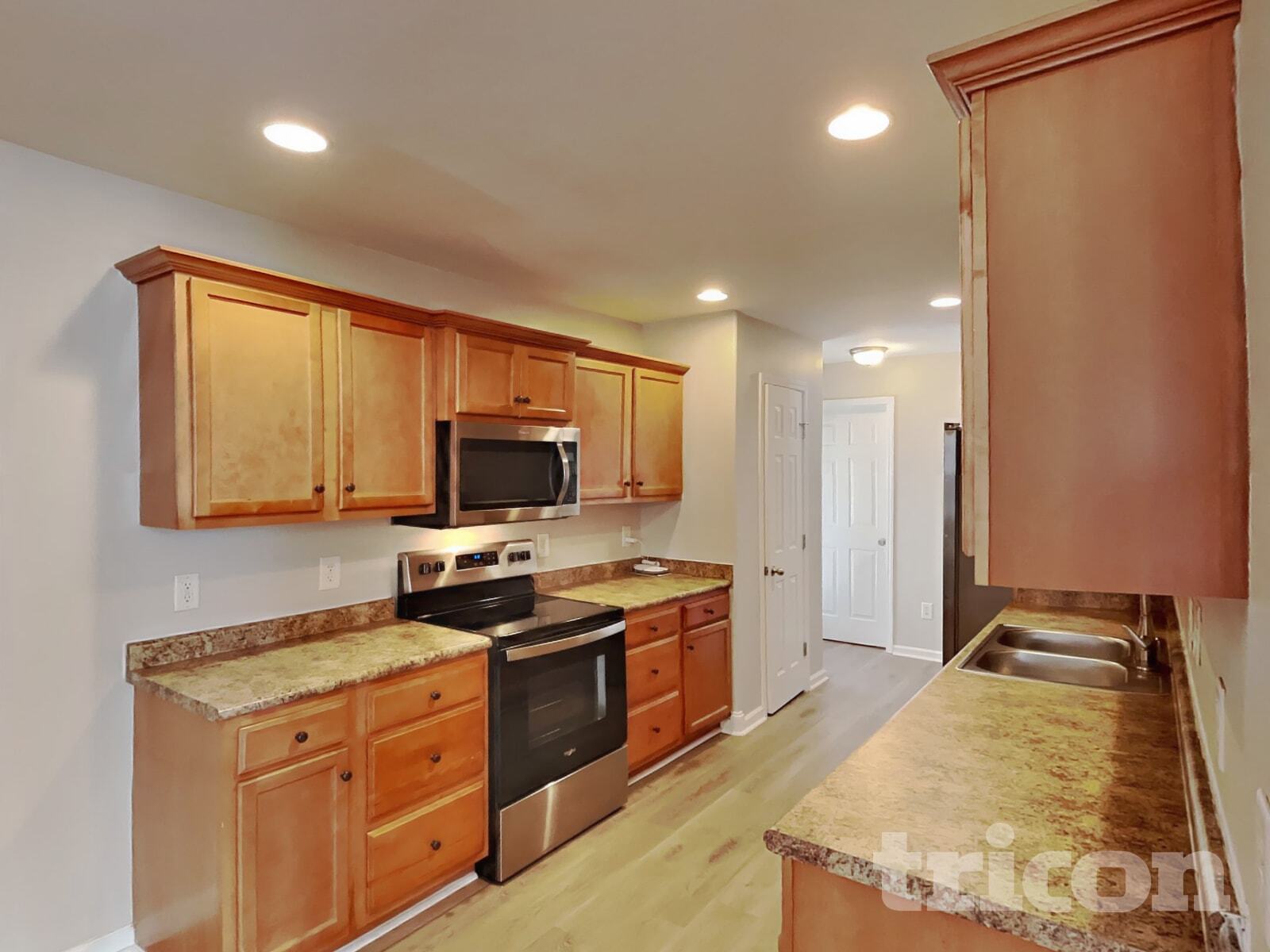 Building Photo - 1721 Stephenson Ln