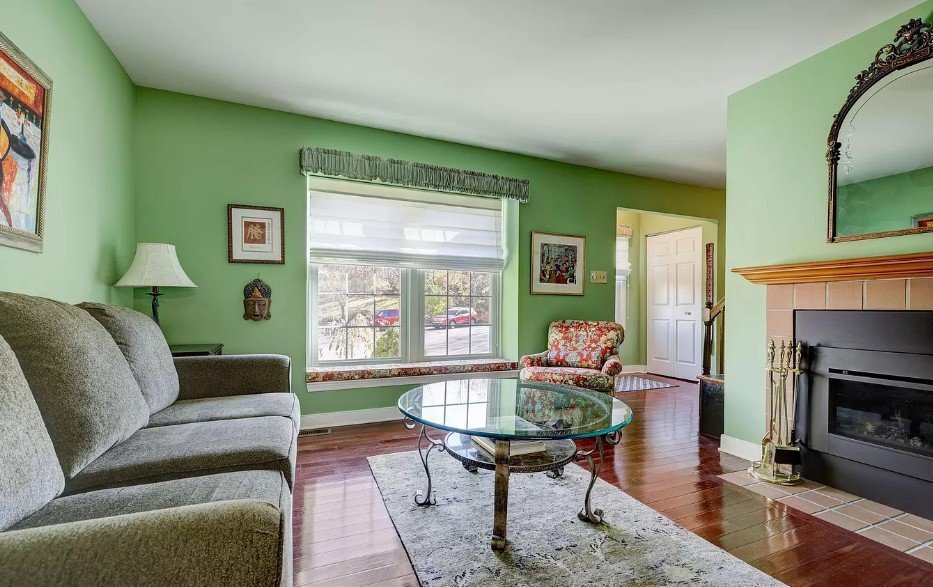 Building Photo - 48 Shelly Ln