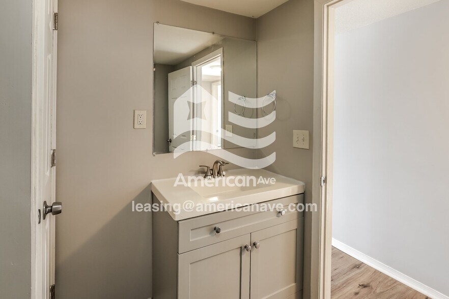 Building Photo - 5240 Byrams Ford Rd