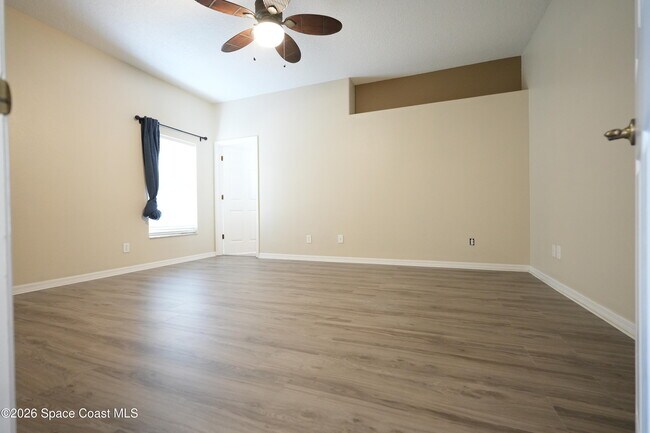 Building Photo - 3882 Manitoba Way