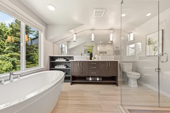 Building Photo - 6119 114th Ave NE