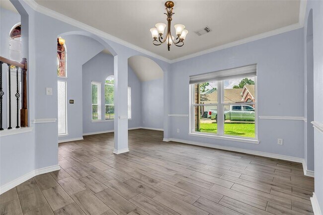 Building Photo - 30114 Thorsby Dr