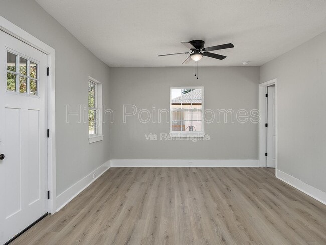 Building Photo - 5350 Slayton Ave