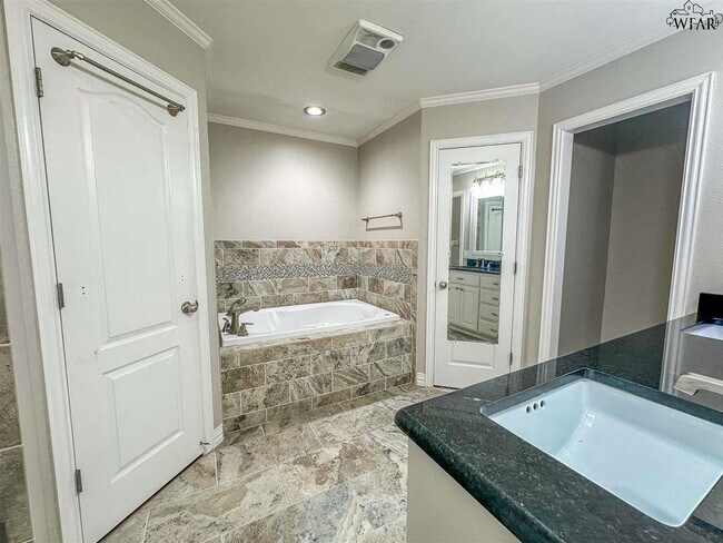 Building Photo - 5448 Prairie Lace Ln