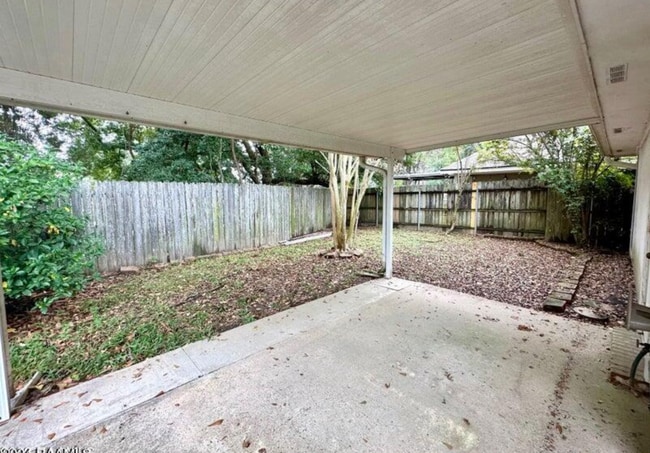Building Photo - 130 Edie Ann Dr