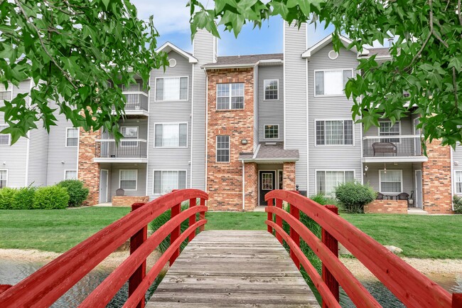 Building Photo - The Landings at the Preserve Apartments