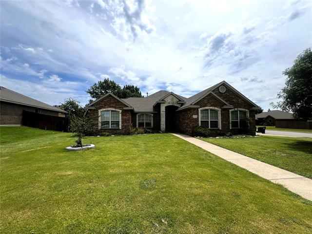 Building Photo - 710 Wolf Creek