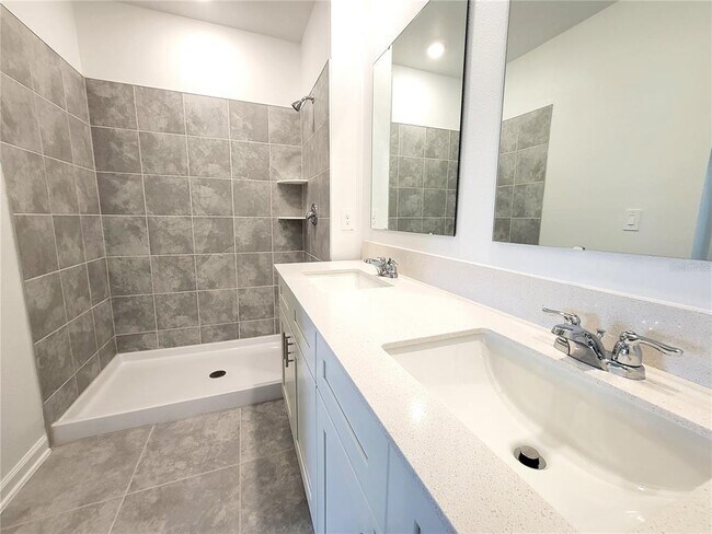 Building Photo - 1469 Deepwater Cir