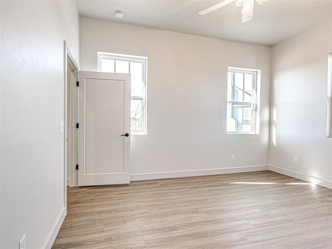 Building Photo - 29596 Memory Ln