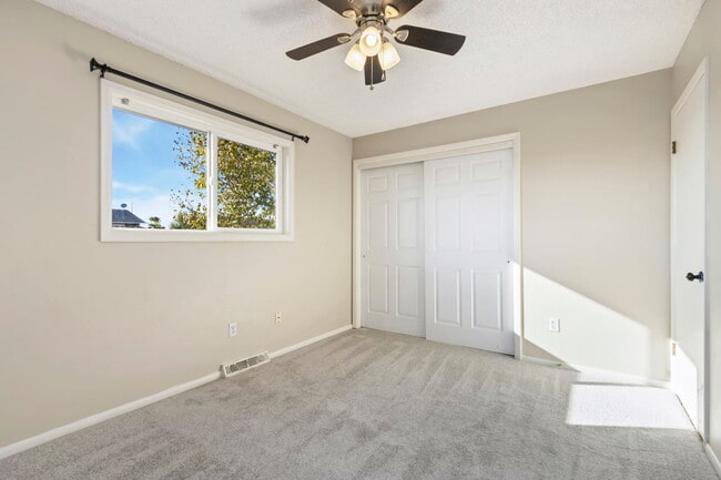 Building Photo - 4519 Marble Ave