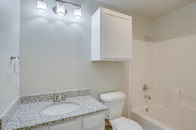 Building Photo - 6503 91st St