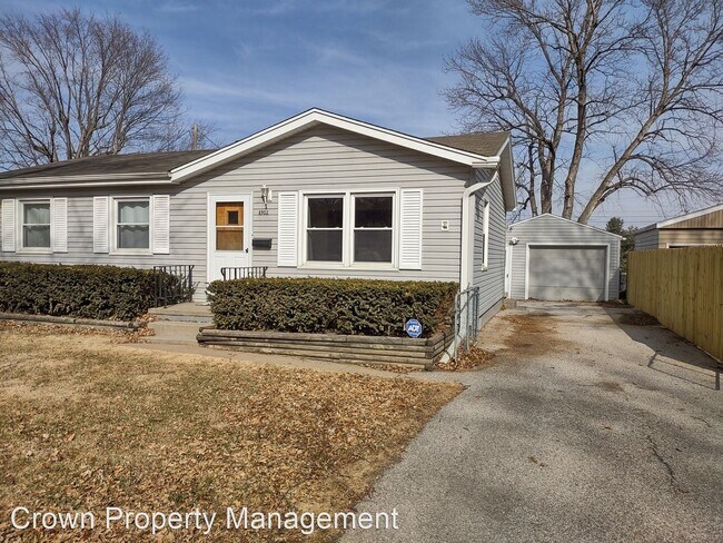 Building Photo - 3 br, 1 bath House - 8902 Westridge Dr