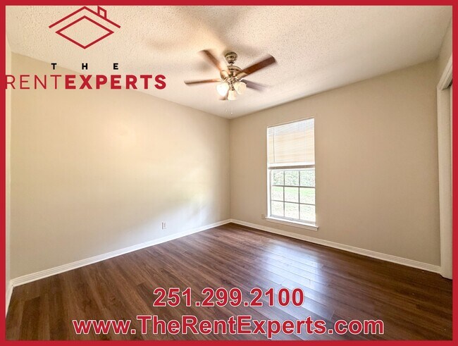 Building Photo - 10470 Old Pascagoula Rd