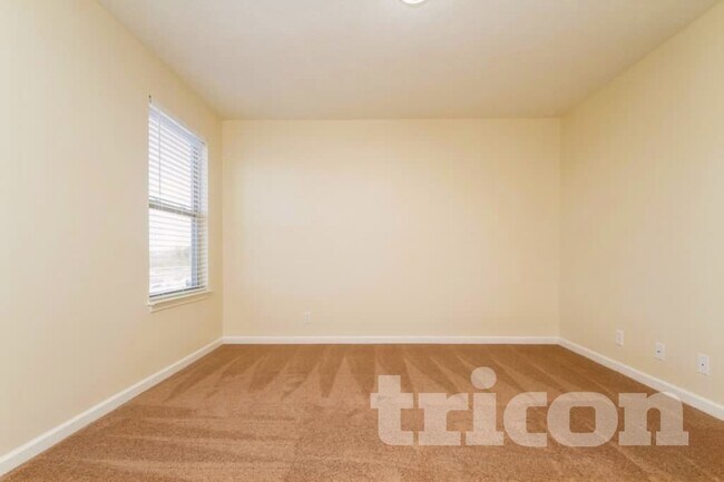 Building Photo - 1712 Colyn Avenue