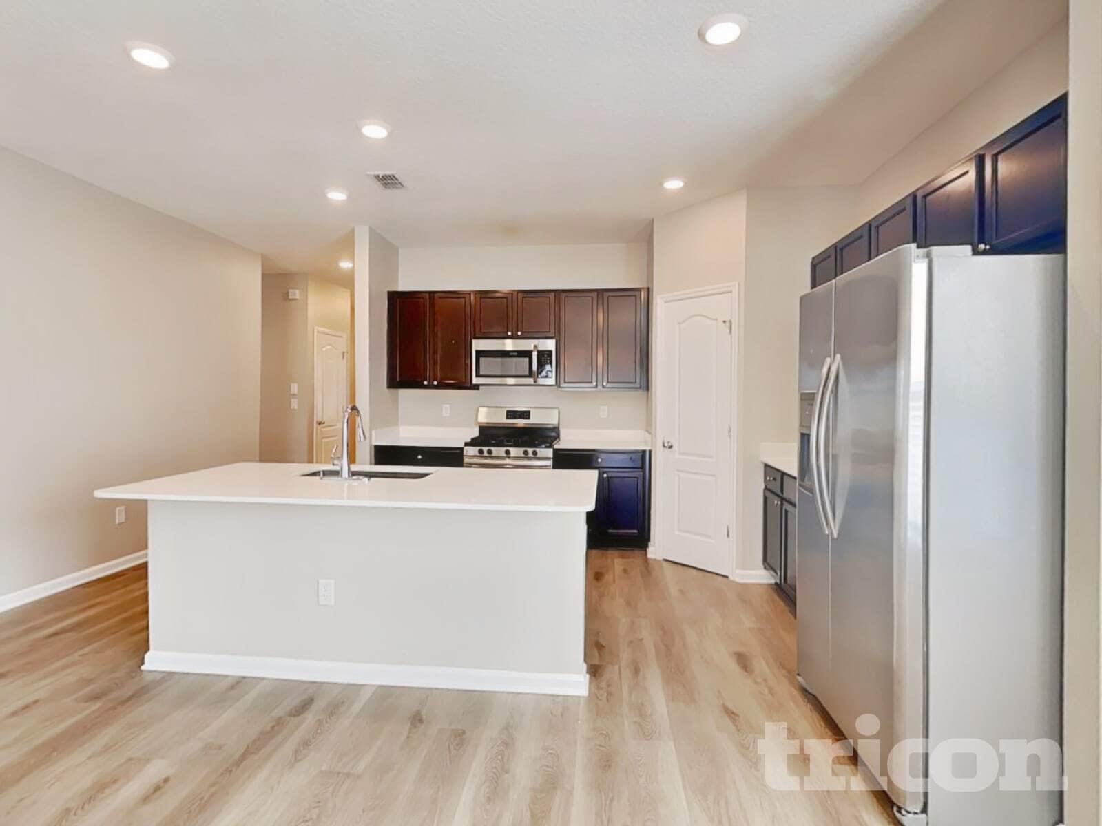 Building Photo - 164 Bloomfield Wy