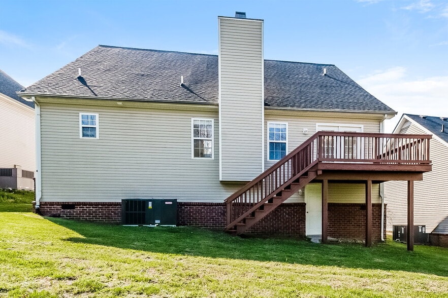Building Photo - 4008 Pineorchard Pl