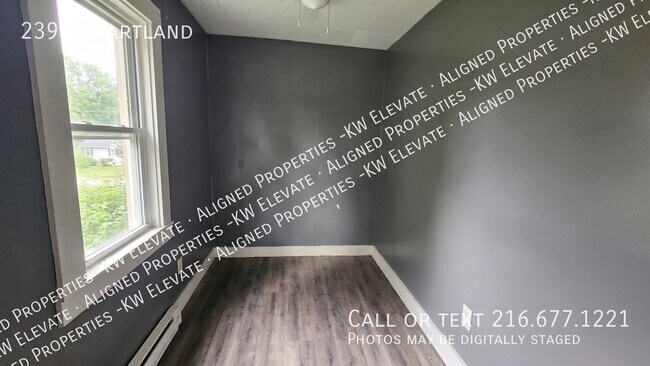 Building Photo - 23941 Hartland-