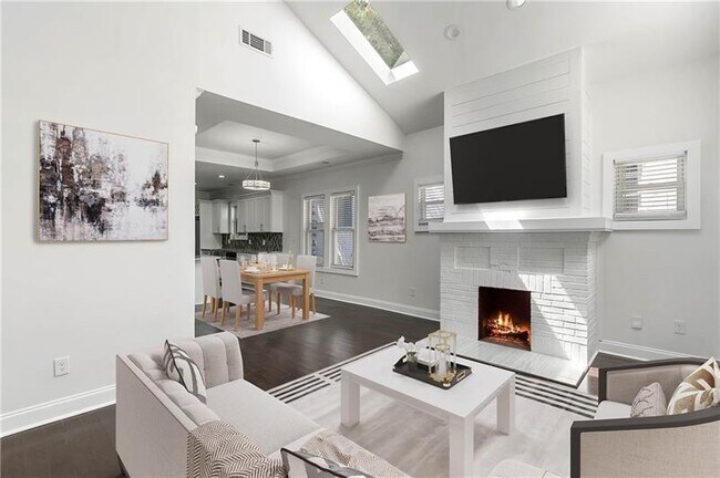 Building Photo - 954 Byron Dr SW
