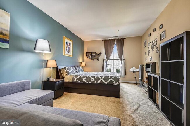 Building Photo - 2007 Clipper Park Rd