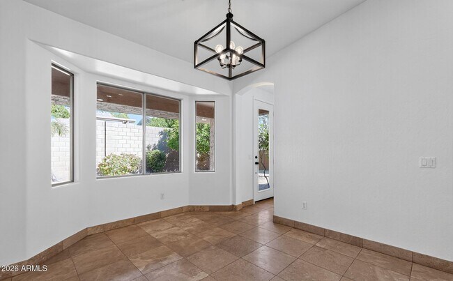 Building Photo - 7742 E Los Gatos Dr