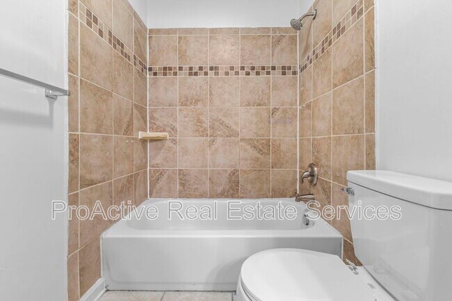 Building Photo - 5809 Layton St