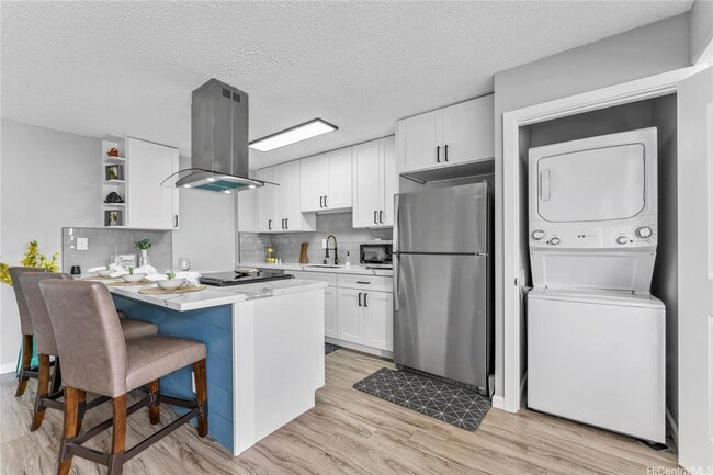 Primary Photo - 818 S King St