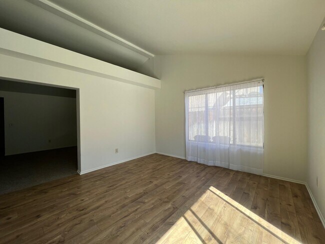 Building Photo - 2258 Gregory Ave