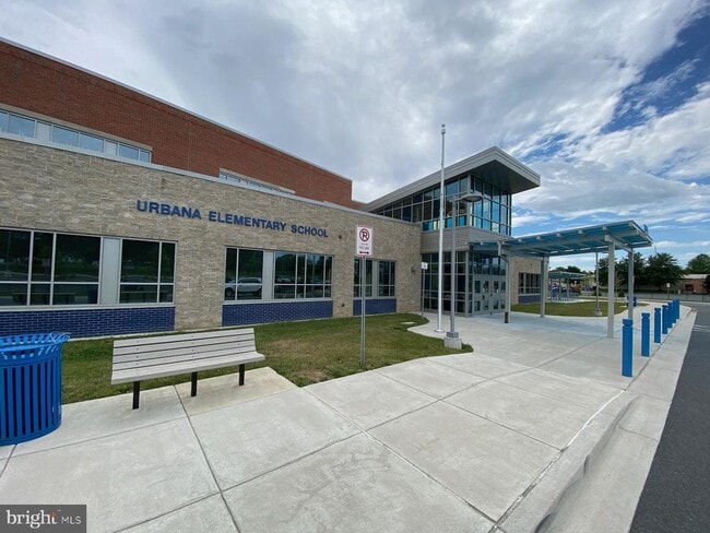 Building Photo - 3842 Sugarloaf Pkwy