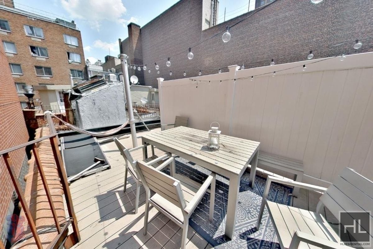 Building Photo - E 23RD ST.