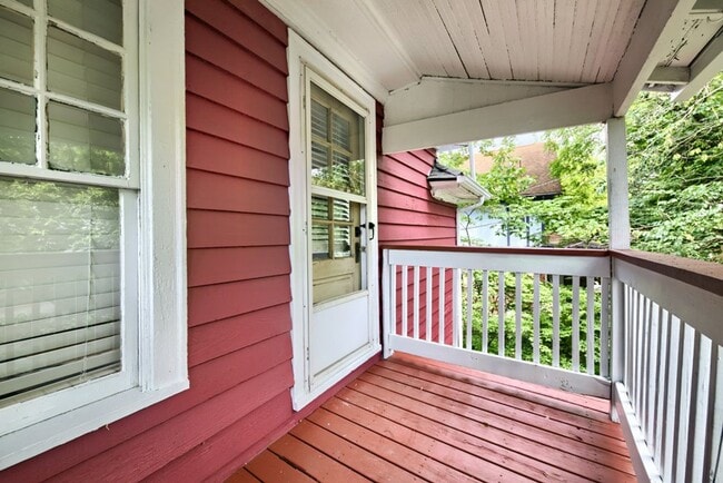 Building Photo - OSU Single Family House! Great Location!