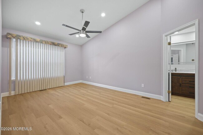 Building Photo - 1115 Roseberry Ct