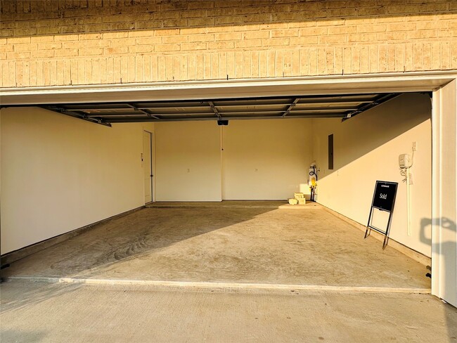 Building Photo - 22510 Viceroy Butterfly Dr