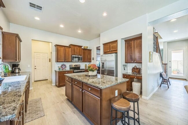 Building Photo - 18225 W Paseo Way