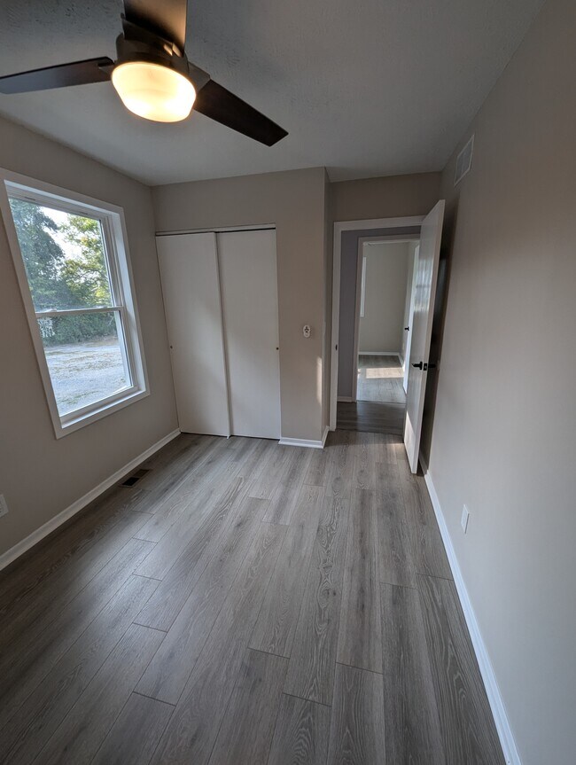 Bedroom 2 - 28 Cheshire St