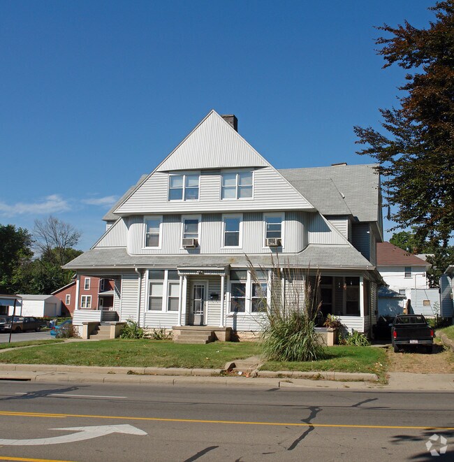 Building Photo - 1001 N Limestone St