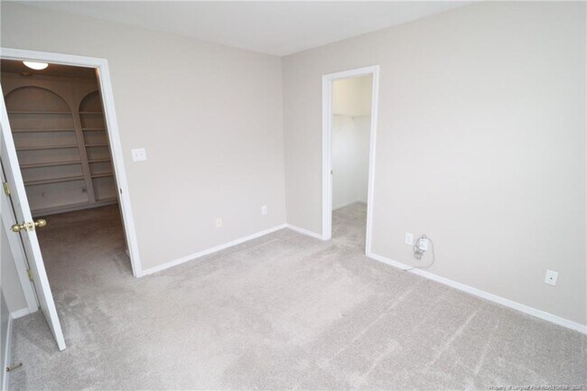 Building Photo - 104 Bell Tower Way