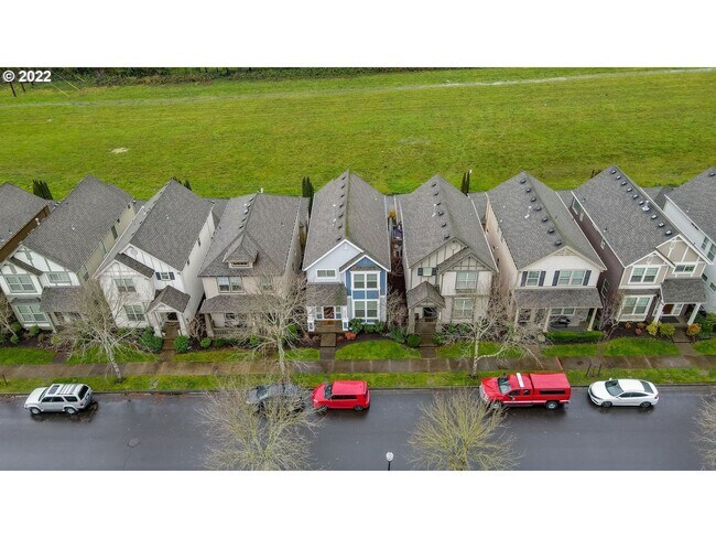 Building Photo - 17335 SW Montague Way