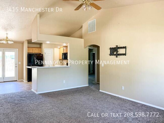 Building Photo - 3415 Manchester Dr