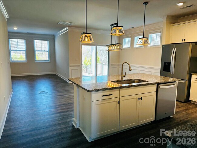 Building Photo - 340 Secretariat Dr