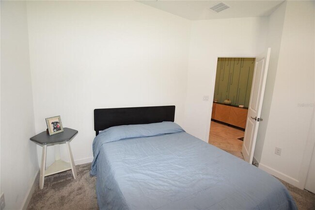 Building Photo - 5055 Hatchineha Ct