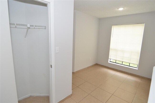 Building Photo - 8629 Fancy Finch Dr