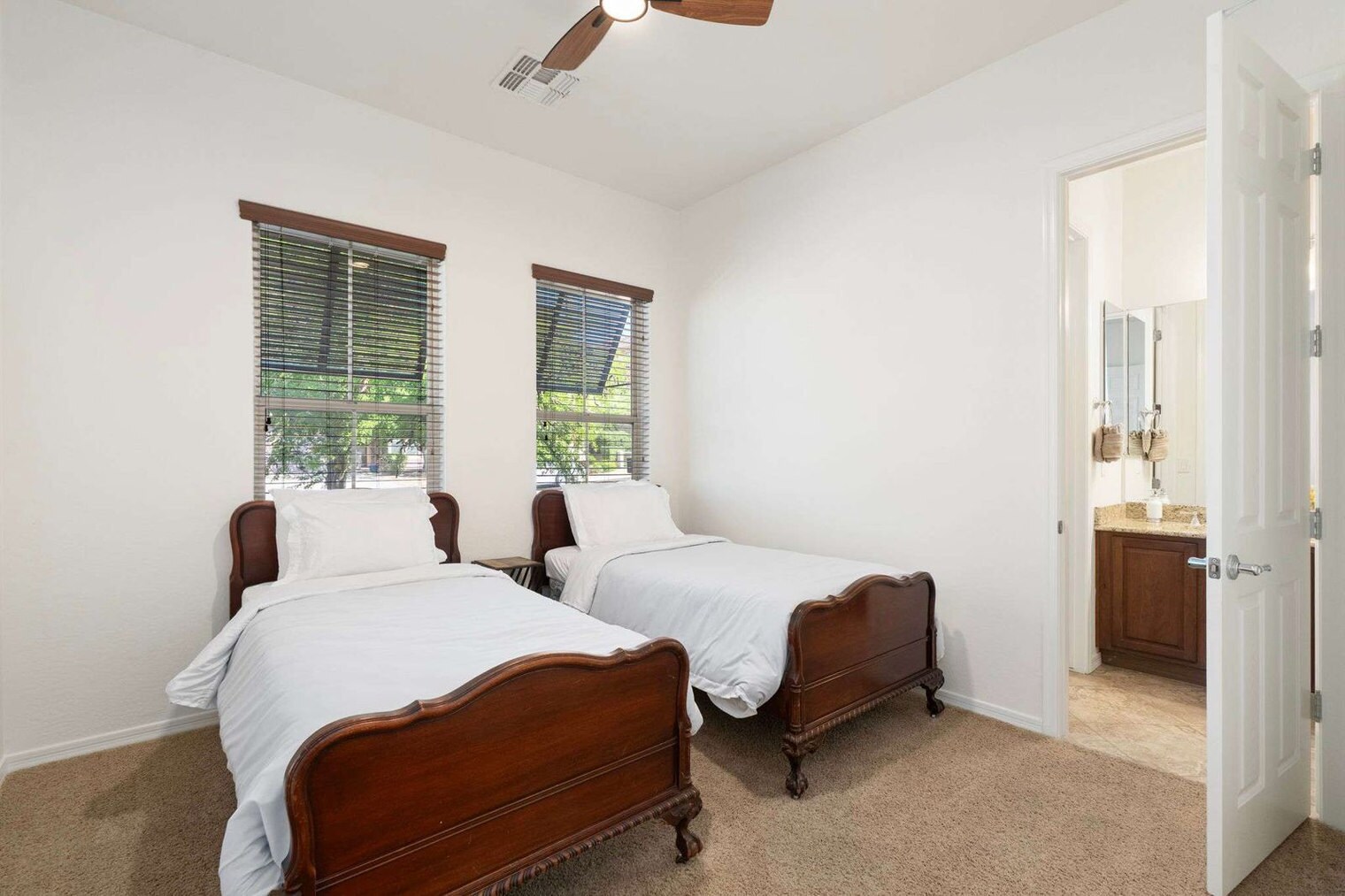 Building Photo - 2253 W River Rock Trail