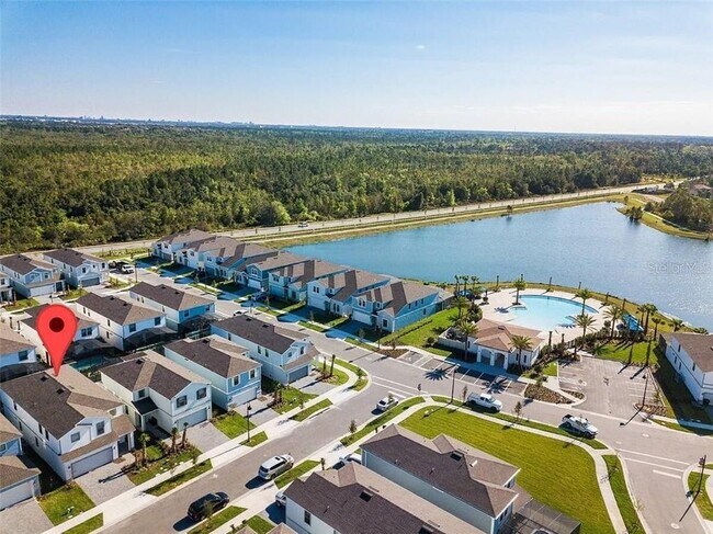 Building Photo - 2482 Dubai St